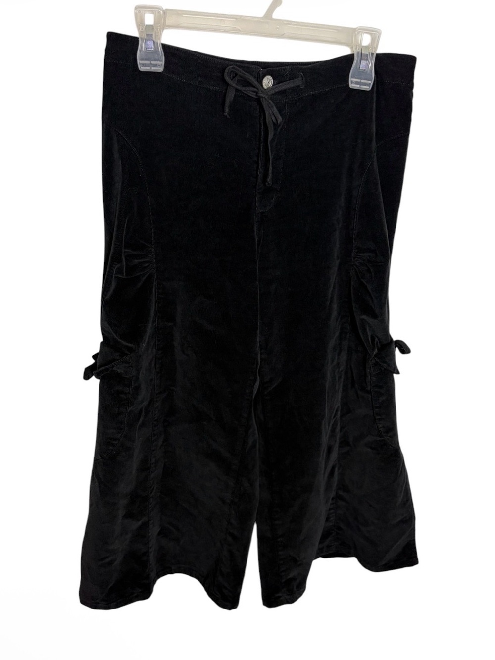 Vintage XCVI wearables black corduroy cropped gaucho pants size M